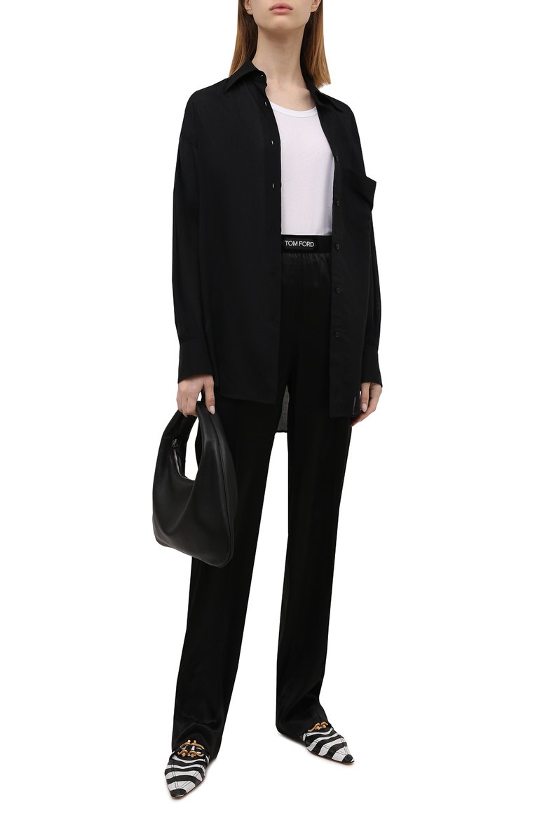 Женская рубашка TOM FORD черного цвета, арт. CA3189-FAX907 | Фото 2 (Длина (для топов): Удлиненные; Рукава: Длинные; Стили: Гламурный; Принт: Без принта; Женское Кросс-КТ: Рубашка-одежда; Материал внешний: Хлопок)