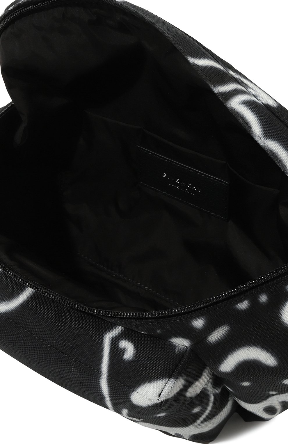 Текстильная поясная сумка givenchy x chito GIVENCHY черно-белого цвета по цене 108500 руб., арт. BKU01Z/K1CW, фото 5 Текстильная поясная сумка givenchy x chito GIVENCHY, арт. BKU01Z/K1CW, фото 5