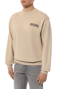 Мужской хлопковый свитшот ZEGNA светло-бежевого цвета, арт. UD522A7/D872 | Фото 3 (Рукава: Длинные; Принт: Без принта; Длина (для топов): Стандартные; Мужское Кросс-КТ: свитшот-одежда; Материал сплава: Проставлено; Материал внешний: Хлопок; Драгоценные камни: Прост�авлено; Стили: Кэжуэл)