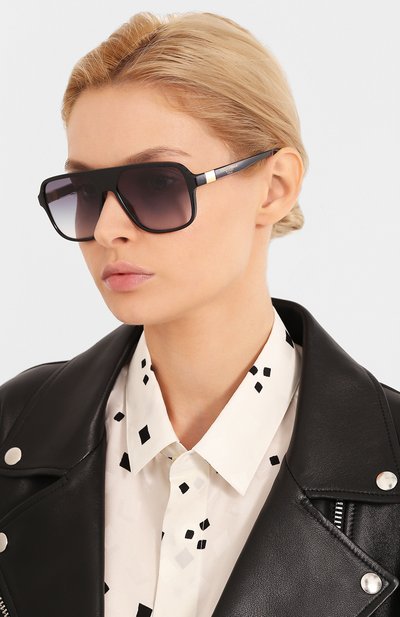 Солнцезащитные очки DOLCE & GABBANA черного цвета по цене 37700 руб., арт. 6134-675/79, фото 2 Солнцезащитные очки DOLCE & GABBANA, арт. 6134-675/79, фото 2