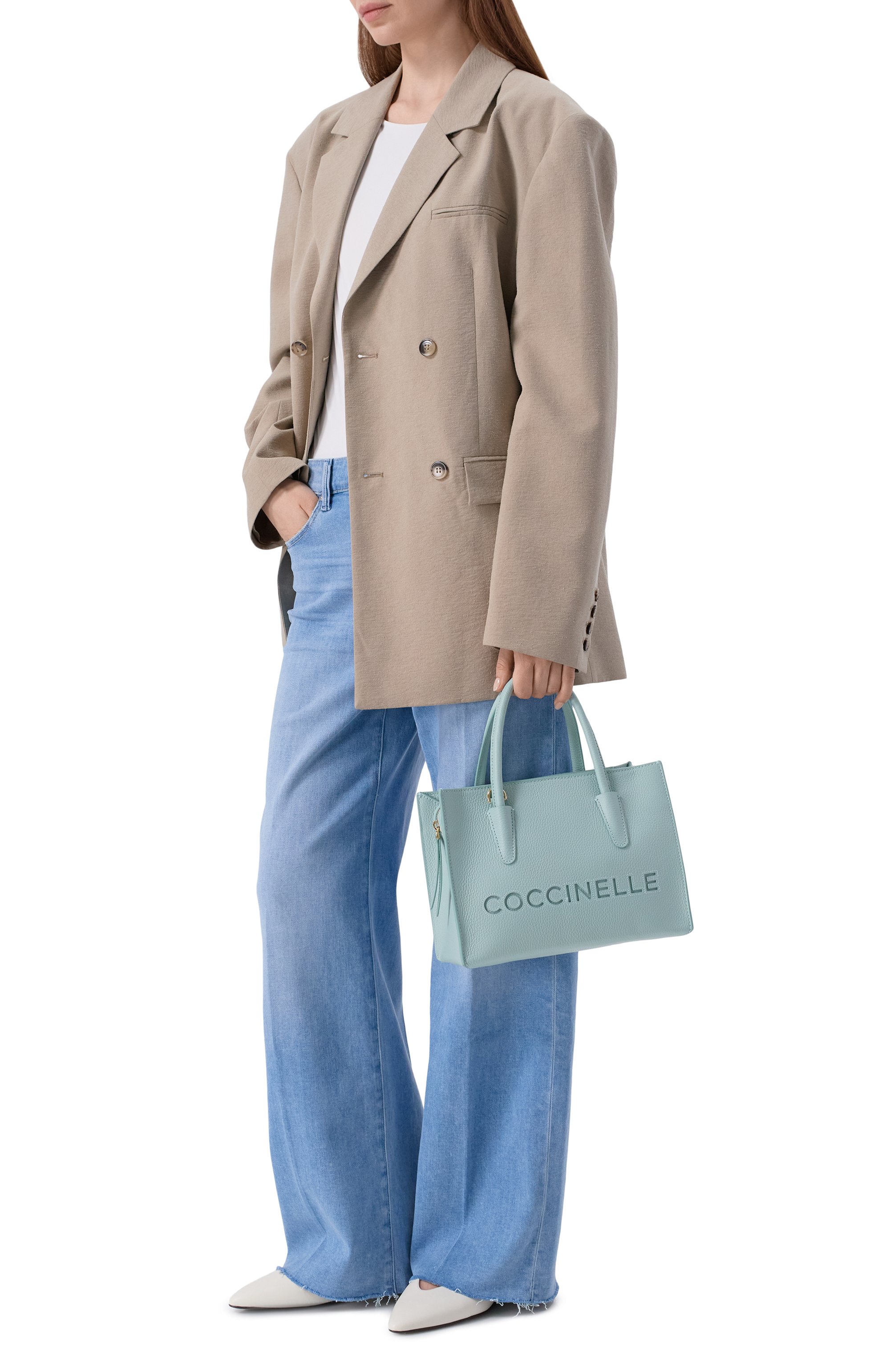 Сумка myrtha 26 small COCCINELLE бирюзового цвета по цене 37800 руб., арт. E1 UAK 18 01 01, фото 3 Сумка myrtha 26 small COCCINELLE, арт. E1 UAK 18 01 01, фото 3