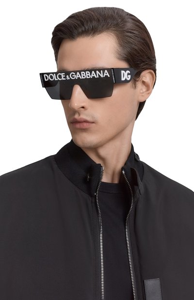 Солнцезащитные очки DOLCE & GABBANA черного цвета по цене 39000 руб., арт. 0DG2233, фото 2 Солнцезащитные очки DOLCE & GABBANA, арт. 0DG2233, фото 2