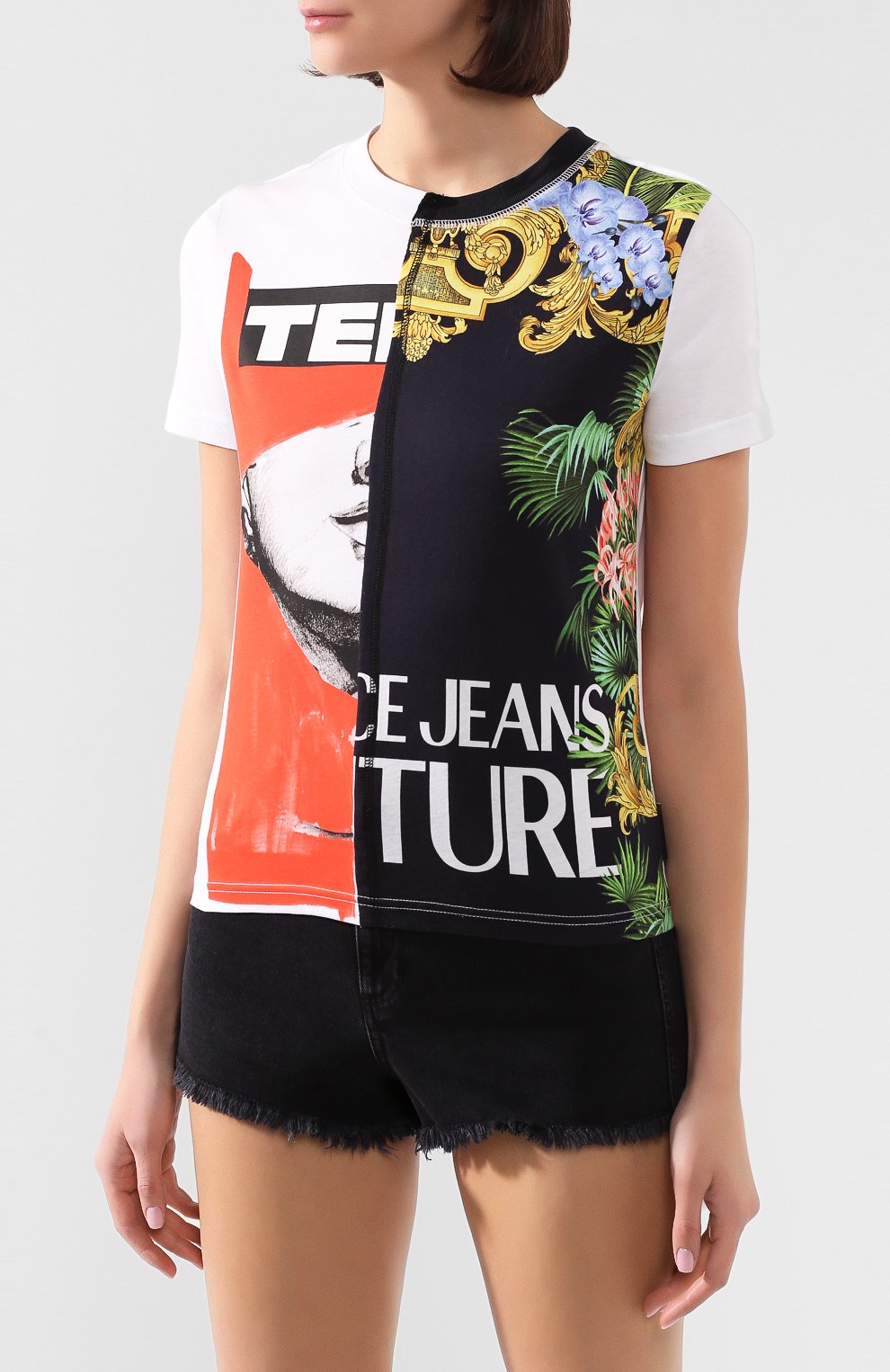 Хлопковая футболка VERSACE JEANS COUTURE разноцветного цвета по цене 13450 руб., арт. B2HVA7K4-VDP613A MIX 3/30327, фото 3 Хлопковая футболка VERSACE JEANS COUTURE, арт. B2HVA7K4-VDP613A MIX 3/30327, фото 3