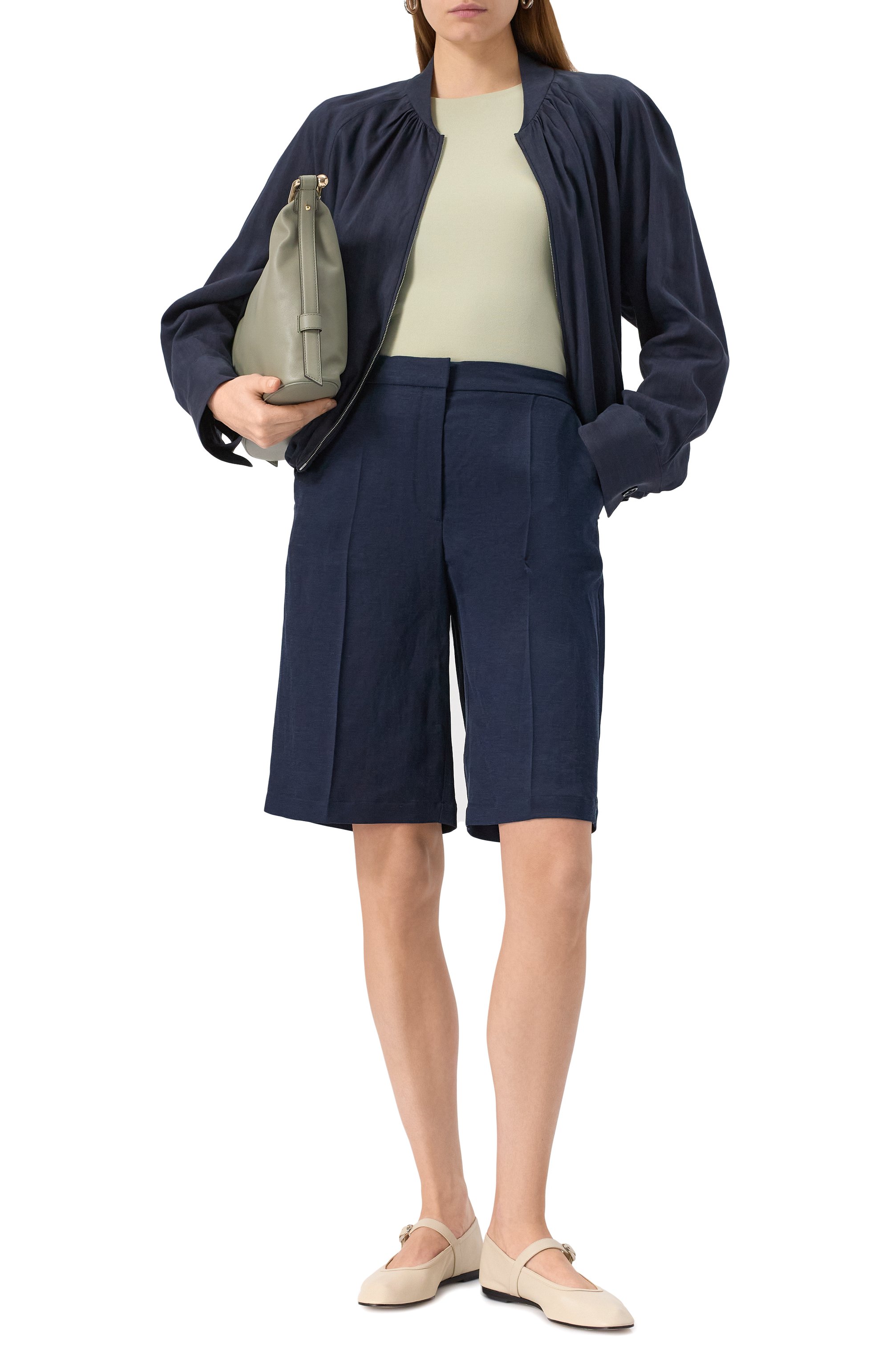 Бомбер изо льна и вискозы BOSS темно-синего цвета по цене 45450 руб., арт. 50537957, фото 2 Бомбер изо льна и вискозы BOSS, арт. 50537957, фото 2