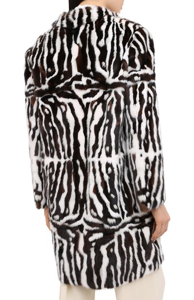 Шуба из норки VALENTINO черно-белого цвета по цене 4375000 руб., арт. NF3FA300/1CF, фото 4 Шуба из норки VALENTINO, арт. NF3FA300/1CF, фото 4