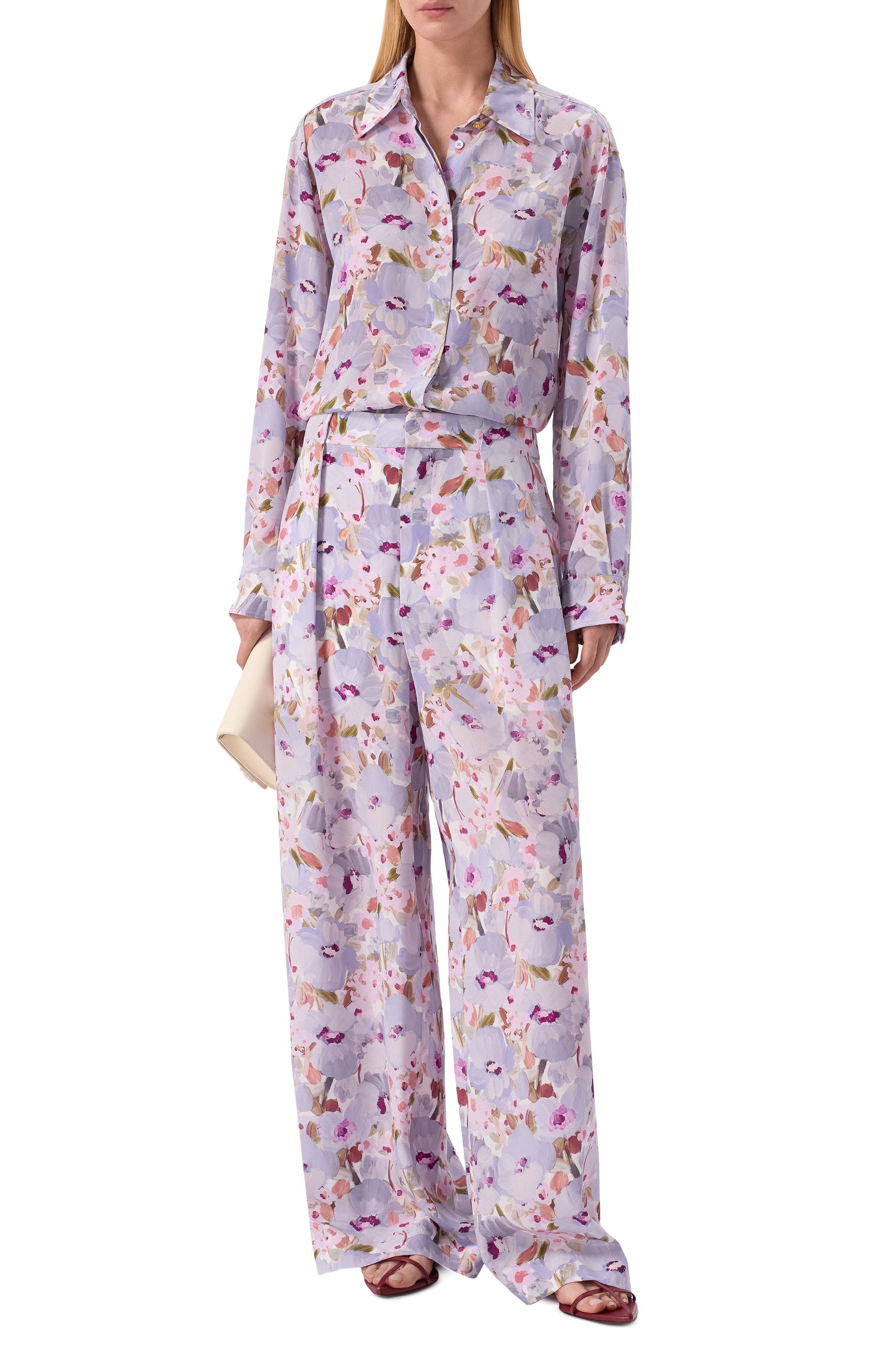 Шелковые брюки BALMAIN сиреневого цвета по цене 170500 руб., арт. GF1PN215/SF37, фото 2 Шелковые брюки BALMAIN, арт. GF1PN215/SF37, фото 2