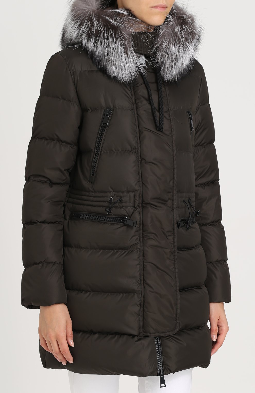 Приталенный стеганый пуховик с меховой отделкой капюшона MONCLER, арт. C2-093-49885-25-54155, фото 3