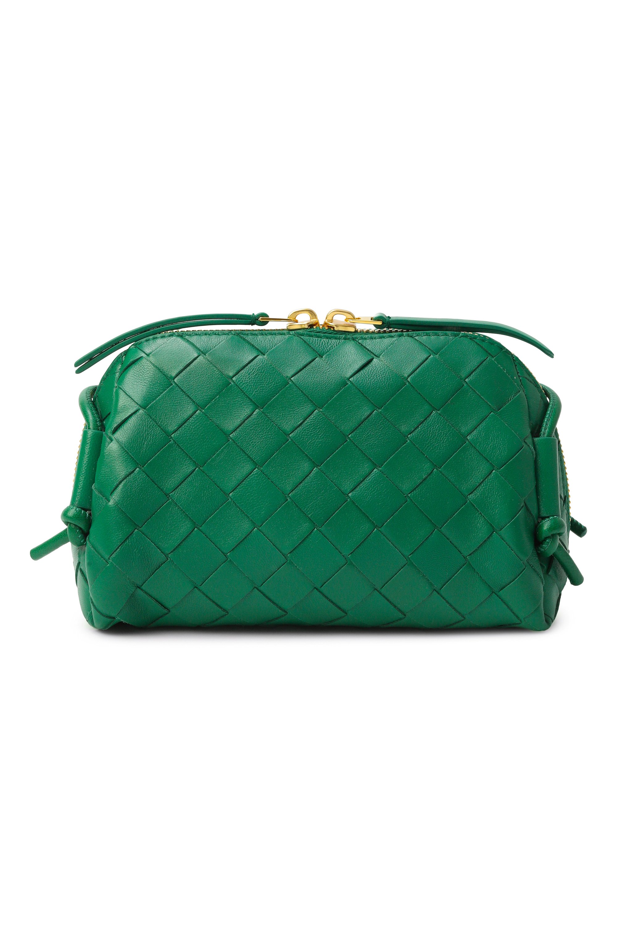 Сумка concert pouch BOTTEGA VENETA зеленого цвета по цене 246500 руб., арт. 794258/VCPP1, фото 1 Сумка concert pouch BOTTEGA VENETA, арт. 794258/VCPP1, фото 1