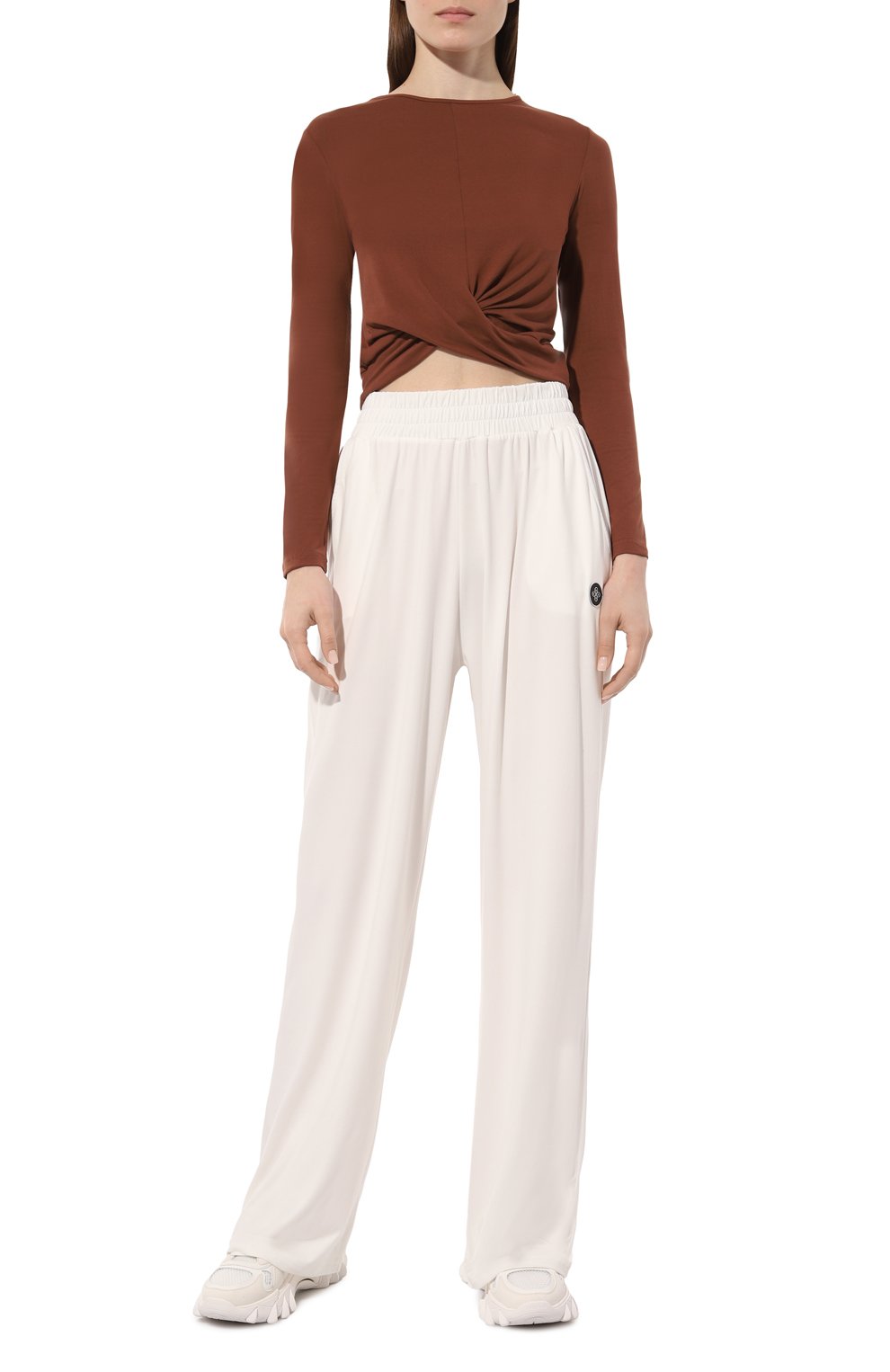 Топ EVERREVER коричневого цвета по цене 5990 руб., арт. RE-KTS-BRWS-03, фото 2 Топ EVERREVER, арт. RE-KTS-BRWS-03, фото 2