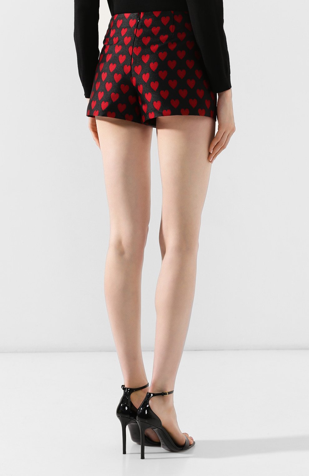 Шорты REDVALENTINO разноцветного цвета по цене 20900 руб., арт. SR3RFB50/49Q, фото 4 Шорты REDVALENTINO, арт. SR3RFB50/49Q, фото 4