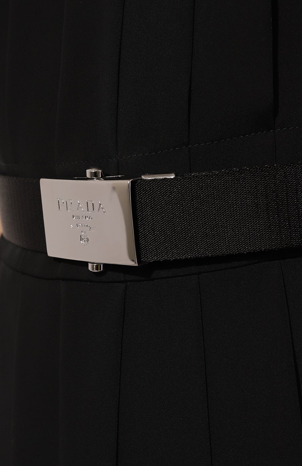 Платье PRADA черного цвета по цене 335000 руб., арт. P3D13H-1WHI-F0002-211, фото 5 Платье PRADA, арт. P3D13H-1WHI-F0002-211, фото 5
