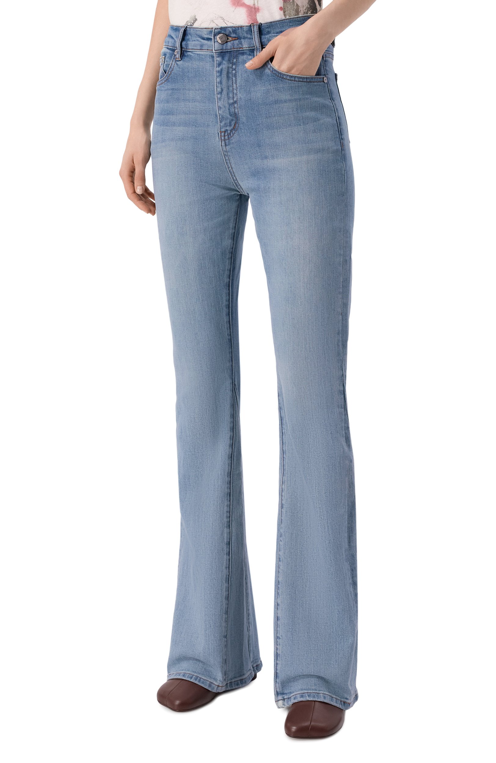 Джинсы sculpt 495 DENIM голубого цвета по цене 25000 руб., арт. 49526/JFW2B, фото 3 Джинсы sculpt 495 DENIM, арт. 49526/JFW2B, фото 3