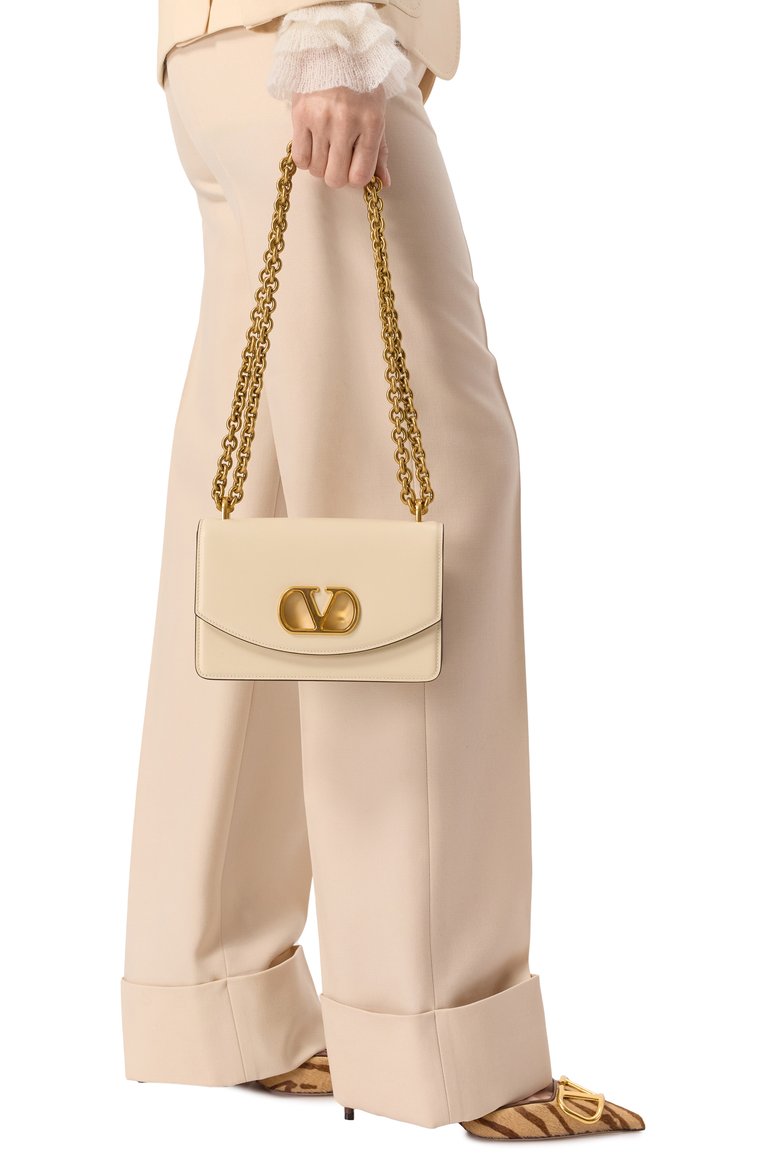 Женская сумка vain small VALENTINO кремового цвета, арт. 6W2B0R17/GCB | Фото 2 (Размер: small; Материал: Натуральная кожа; Автоматизация состава: Проставлено; Автоматизация ТО: Проставлено)