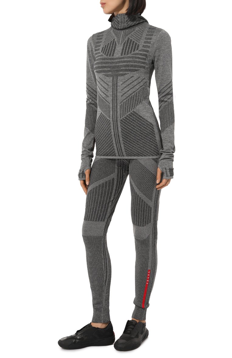 Мужского кроссовки prada x adidas a+p luna rossa 22 PRADA черного цвета, арт. 3E6447-OYQ-F0002-005 | Фото 2 (Стили: Спорт; Материал внешний: Текстиль, Натуральная кожа; Материал утеплителя: Без утеплителя; Региональные ограничения белый список (Axapta Mercury): Не проставлено; Нос: Не проставлено; Кросс-КТ: Низкие)