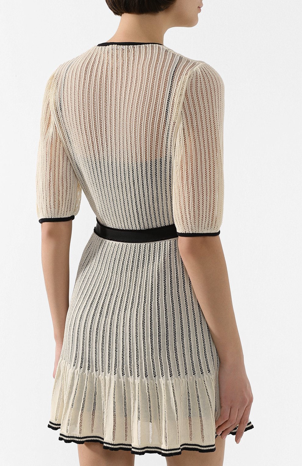 Хлопковое платье REDVALENTINO кремового цвета по цене 65450 руб., арт. TR3KDB18/4WB, фото 4 Хлопковое платье REDVALENTINO, арт. TR3KDB18/4WB, фото 4