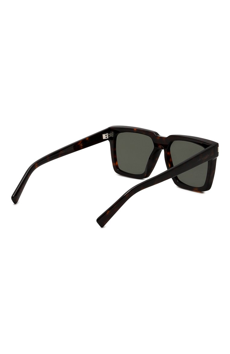 Женские солнцезащитные очки SAINT LAURENT коричневого цвета, арт. SL 610 002 | Фото 5 (Региональные ограничения белый список (Axapta Mercury): Не проставлено; Нос: Не проставлено; Тип очков: С/з; Кросс-КТ: С/з-унисекс; Материал: Пластик; Очки форма: Квадратные; Оптика Гендер: оптика-унисекс)