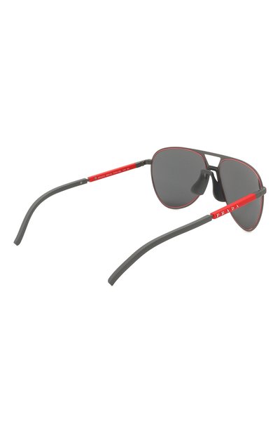 Солнцезащитные очки PRADA серого цвета по цене 31000 руб., арт. SPS51X-ETWW-FE09L-059, фото 4 Солнцезащитные очки PRADA, арт. SPS51X-ETWW-FE09L-059, фото 4