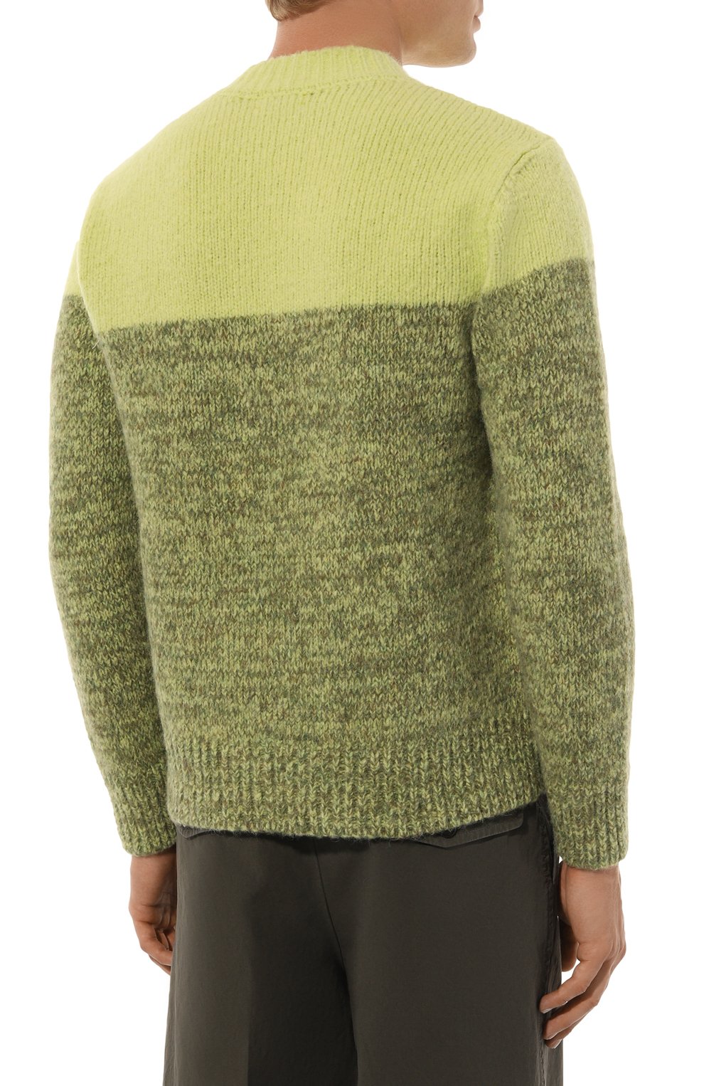 Шерстяной свитер DRIES VAN NOTEN салатового цвета по цене 79150 руб., арт. 242-021245-9709, фото 4 Шерстяной свитер DRIES VAN NOTEN, арт. 242-021245-9709, фото 4