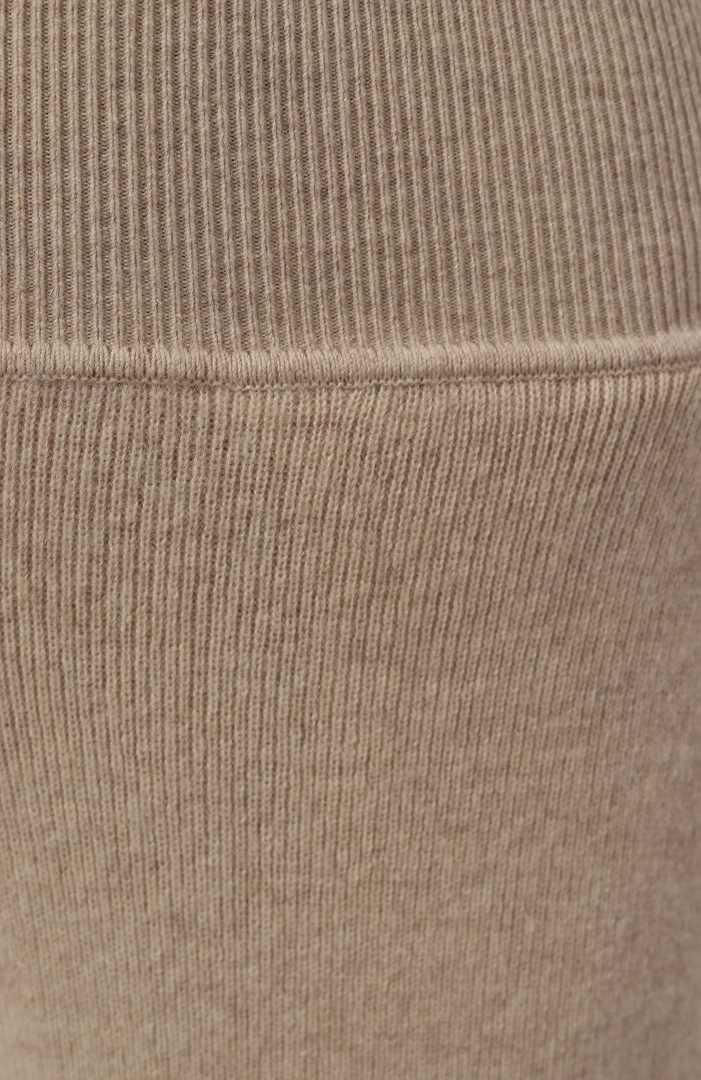 Кашемировые брюки AKHMADULLINA светло-бежевого цвета по цене 119900 руб., арт. 1225.3BZ932/W002, фото 5 Кашемировые брюки AKHMADULLINA, арт. 1225.3BZ932/W002, фото 5