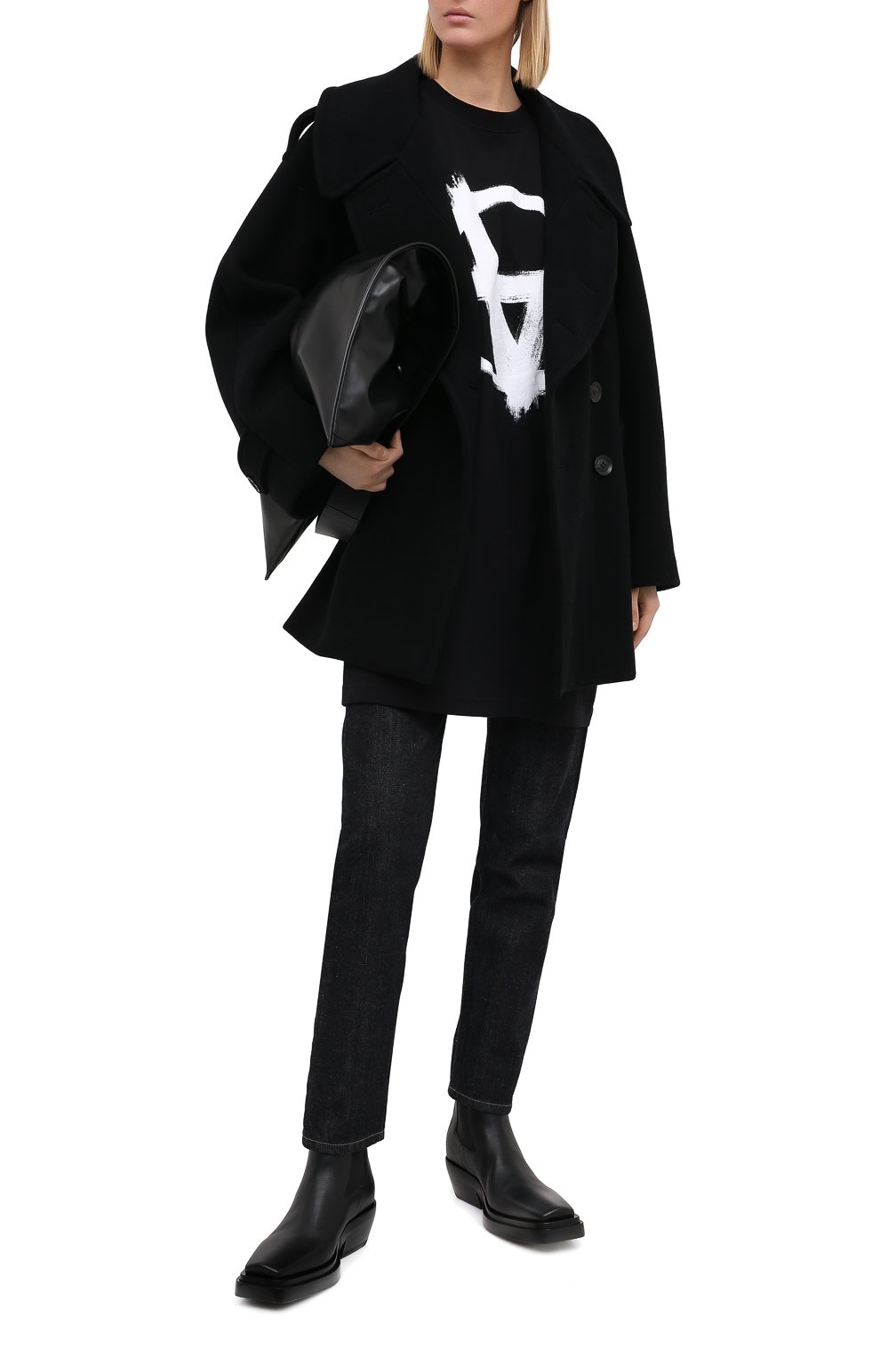 Хлопковая футболка VETEMENTS черного цвета по цене 45800 руб., арт. UE51TR640B 1600/W, фото 2 Хлопковая футболка VETEMENTS, арт. UE51TR640B 1600/W, фото 2