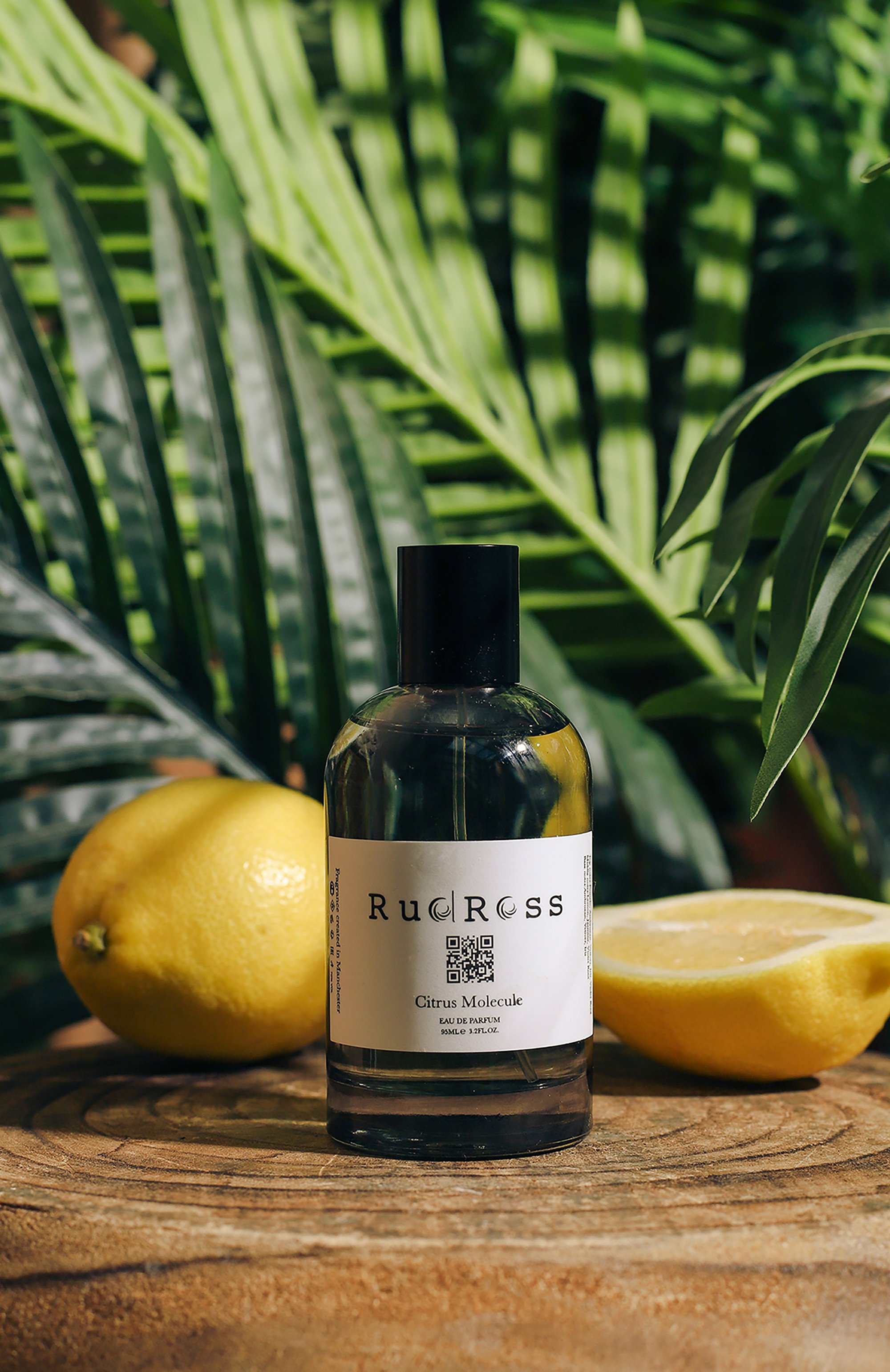 Парфюмерная вода citrus molecule (95ml) RUDROSS бесцветного цвета по цене 12000 руб., арт. 6298809089300, фото 5 Парфюмерная вода citrus molecule (95ml) RUDROSS, арт. 6298809089300, фото 5