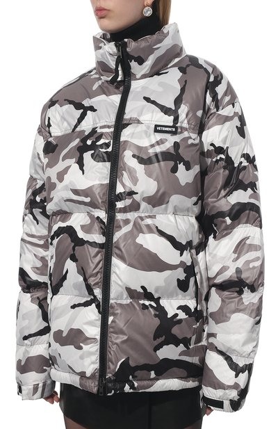 Пуховик VETEMENTS, арт. UE52JA320W 1104/W, фото 3