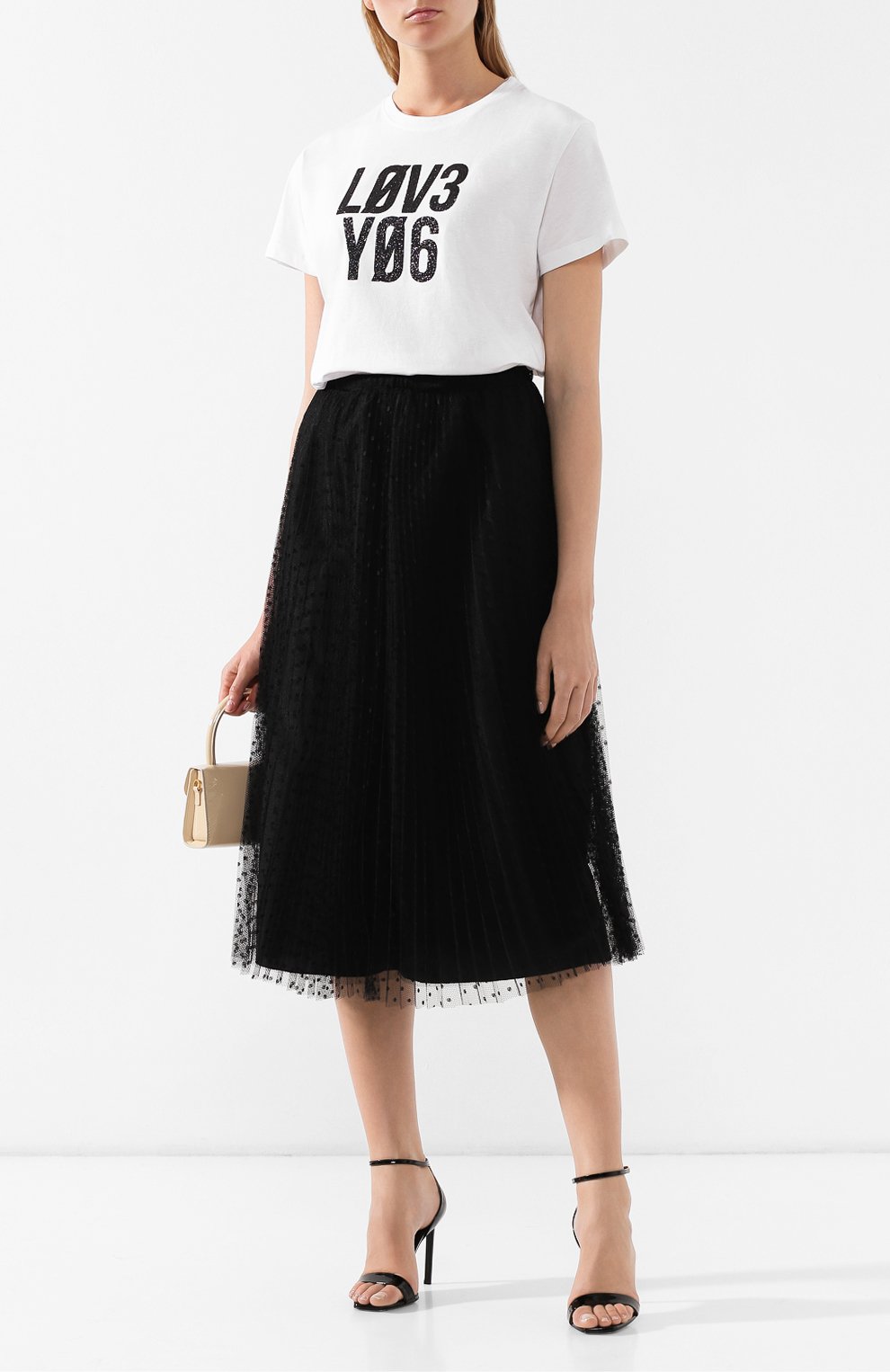 Хлопковая футболка REDVALENTINO белого цвета по цене 13200 руб., арт. SR3MG01S/4DJ, фото 2 Хлопковая футболка REDVALENTINO, арт. SR3MG01S/4DJ, фото 2