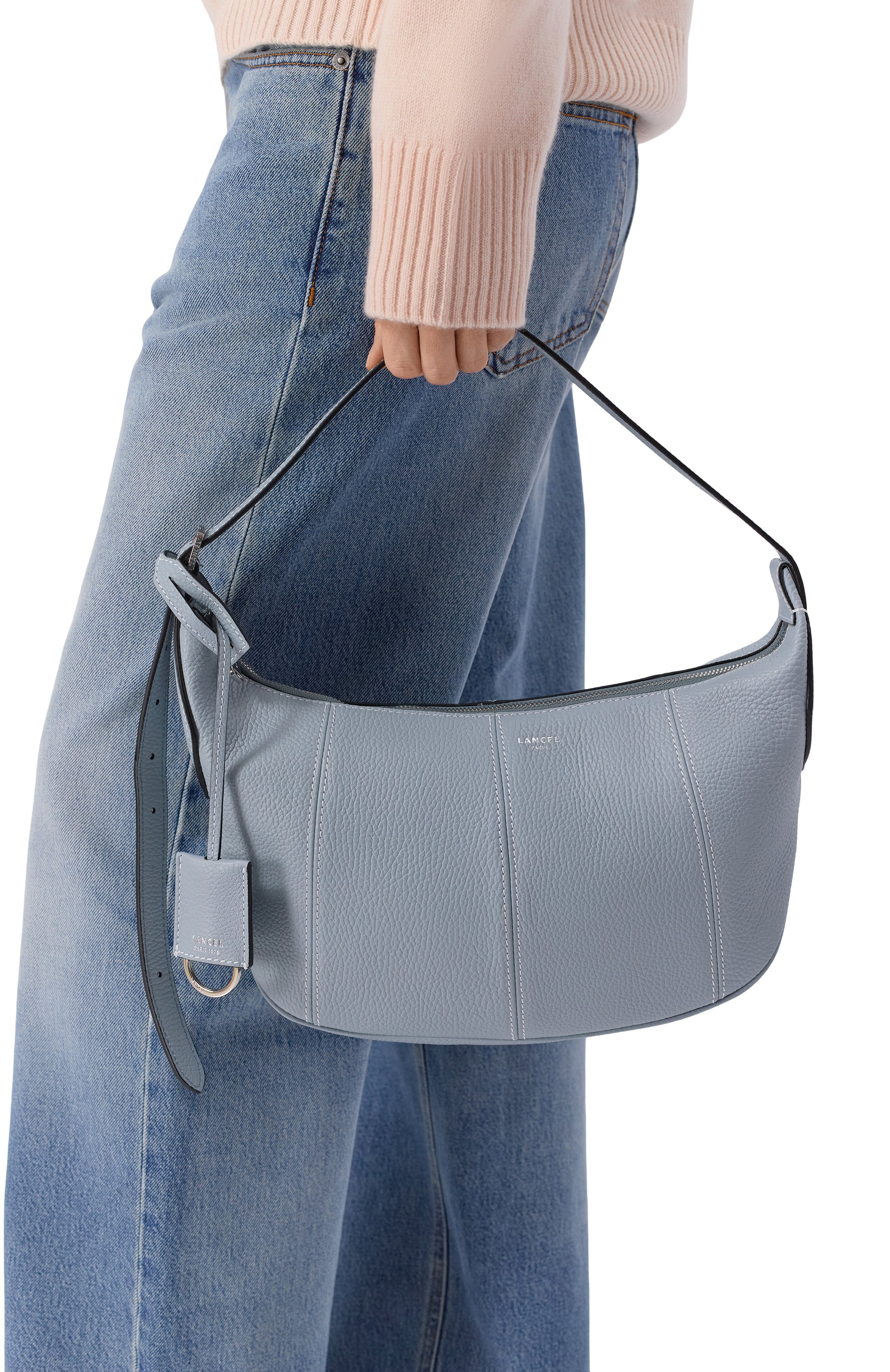 Сумка victoire LANCEL светло-голубого цвета по цене 56500 руб., арт. A13993, фото 2 Сумка victoire LANCEL, арт. A13993, фото 2