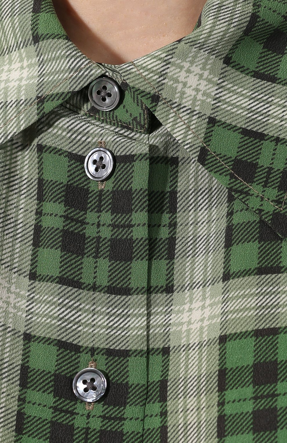 Шелковая рубашка MARC JACOBS (THE) зеленого цвета по цене 34100 руб., арт. M4007811, фото 5 Шелковая рубашка MARC JACOBS (THE), арт. M4007811, фото 5
