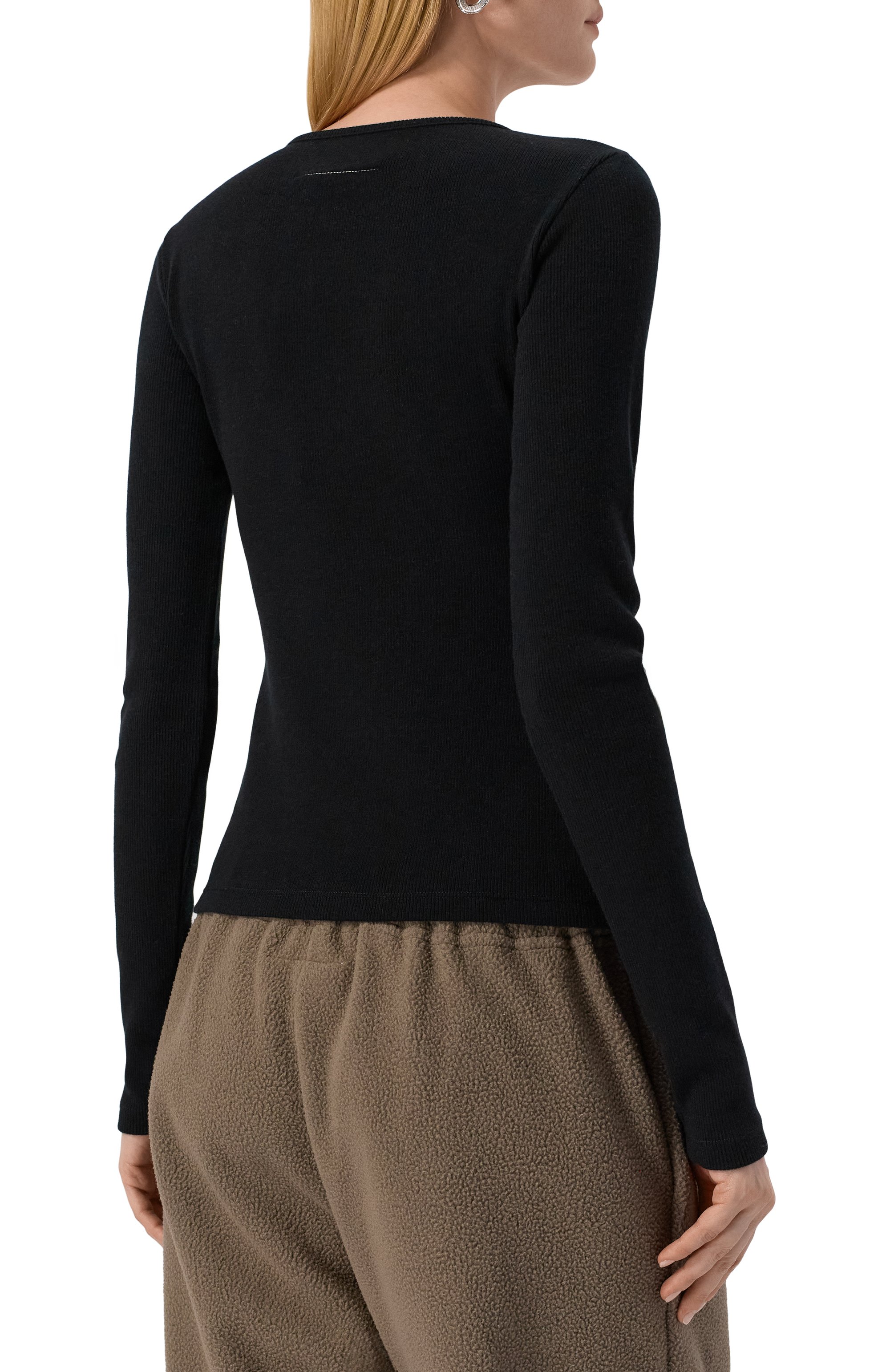 Лонгслив из хлопка и шерсти MM6 черного цвета по цене 38700 руб., арт. S52NH0029/M20122, фото 4 Лонгслив из хлопка и шерсти MM6, арт. S52NH0029/M20122, фото 4