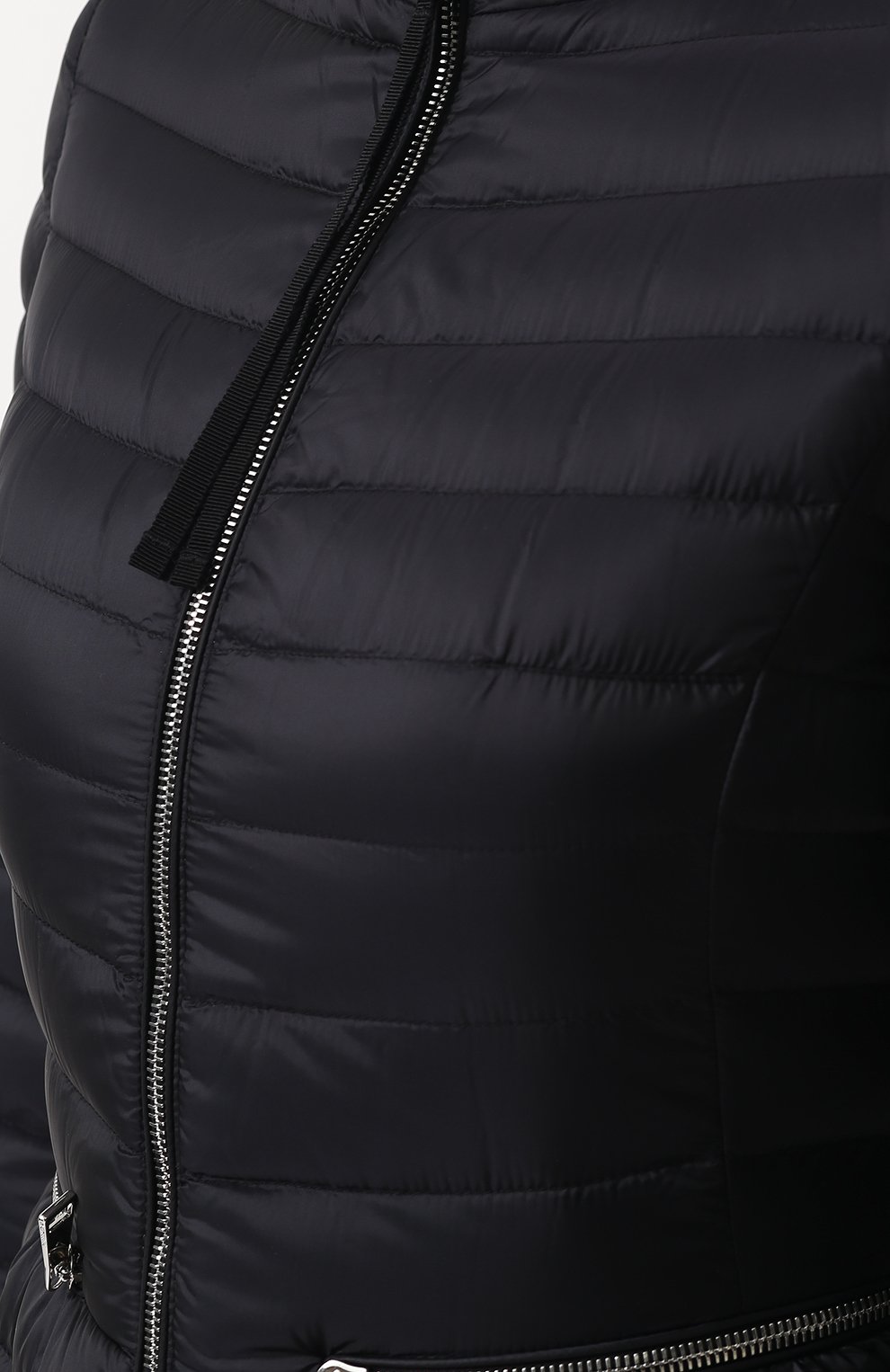 Приталенный стеганый пуховик с воротником-стойкой MONCLER, арт. D1-093-49305-94-53048, фото 5