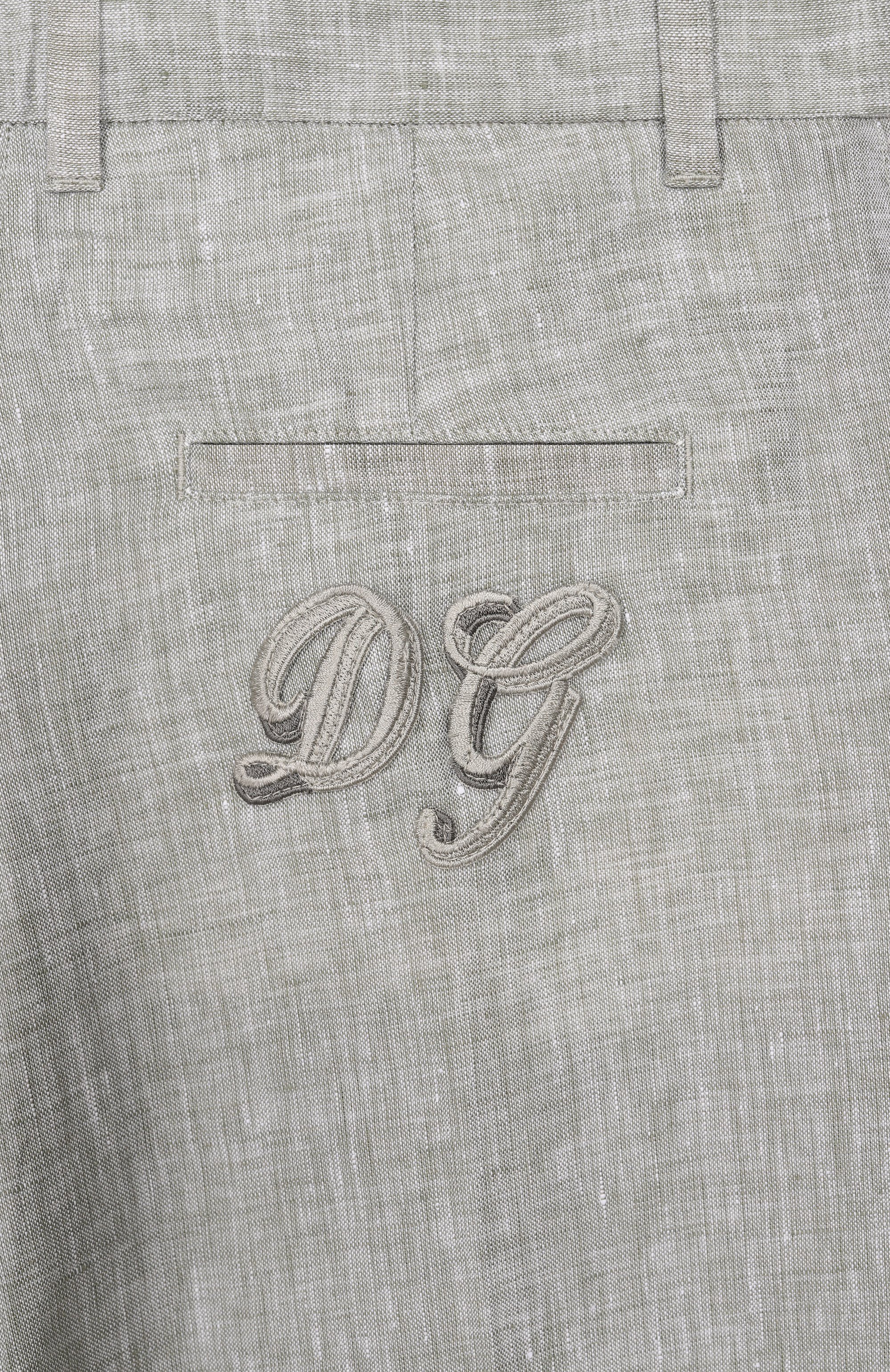 Льняные шорты DOLCE & GABBANA хаки цвета по цене 47800 руб., арт. L44Q00/FU4LG_001, фото 3 Льняные шорты DOLCE & GABBANA, арт. L44Q00/FU4LG_001, фото 3