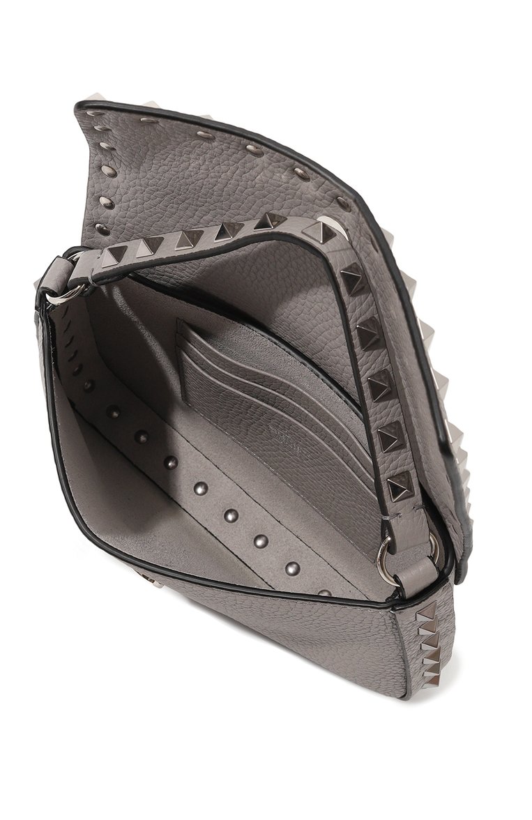 Женская сумка rockstud small VALENTINO светло-серого цвета, арт. 5W0P0W07/FID | Фото 5 (Мат�ериал: Натуральная кожа; Материал сплава: Проставлено; Драгоценные камни: Проставлено; Размер: small; Ремень/цепочка: На ремешке)