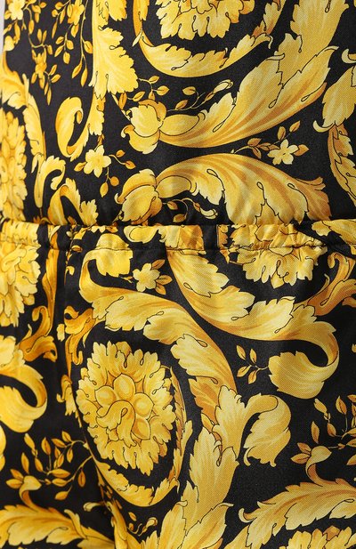 Шелковые шорты VERSACE разноцветного цвета по цене 36600 руб., арт. AUD05061/A232999, фото 5 Шелковые шорты VERSACE, арт. AUD05061/A232999, фото 5