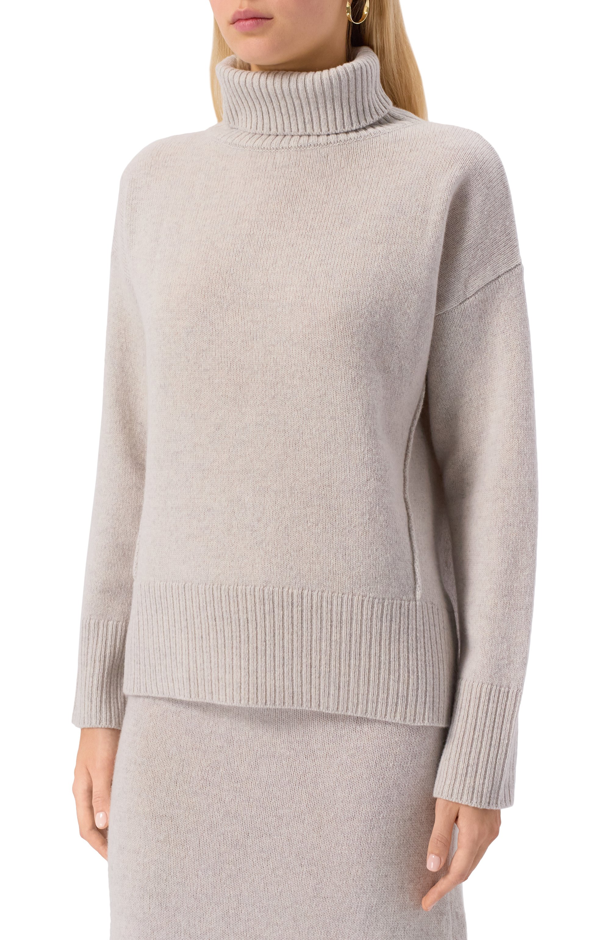 Свитер из шерсти и кашемира PIETRO BRUNELLI серого цвета по цене 34650 руб., арт. MAG012/WS0013/0902, фото 3 Свитер из шерсти и кашемира PIETRO BRUNELLI, арт. MAG012/WS0013/0902, фото 3