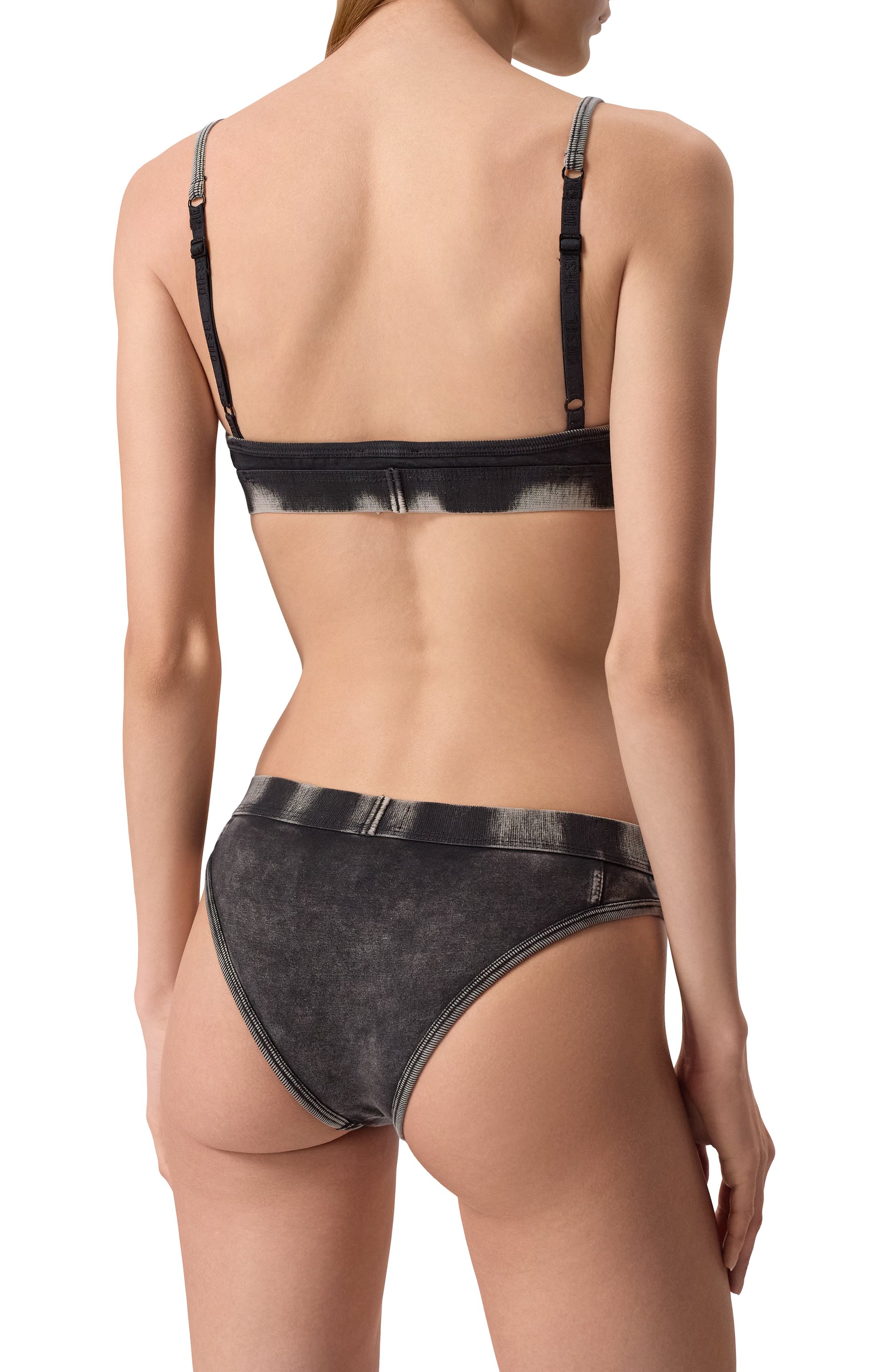 Бюстгальтер DIESEL серого цвета по цене 6710 руб., арт. A17539/0SHAN, фото 3 Бюстгальтер DIESEL, арт. A17539/0SHAN, фото 3