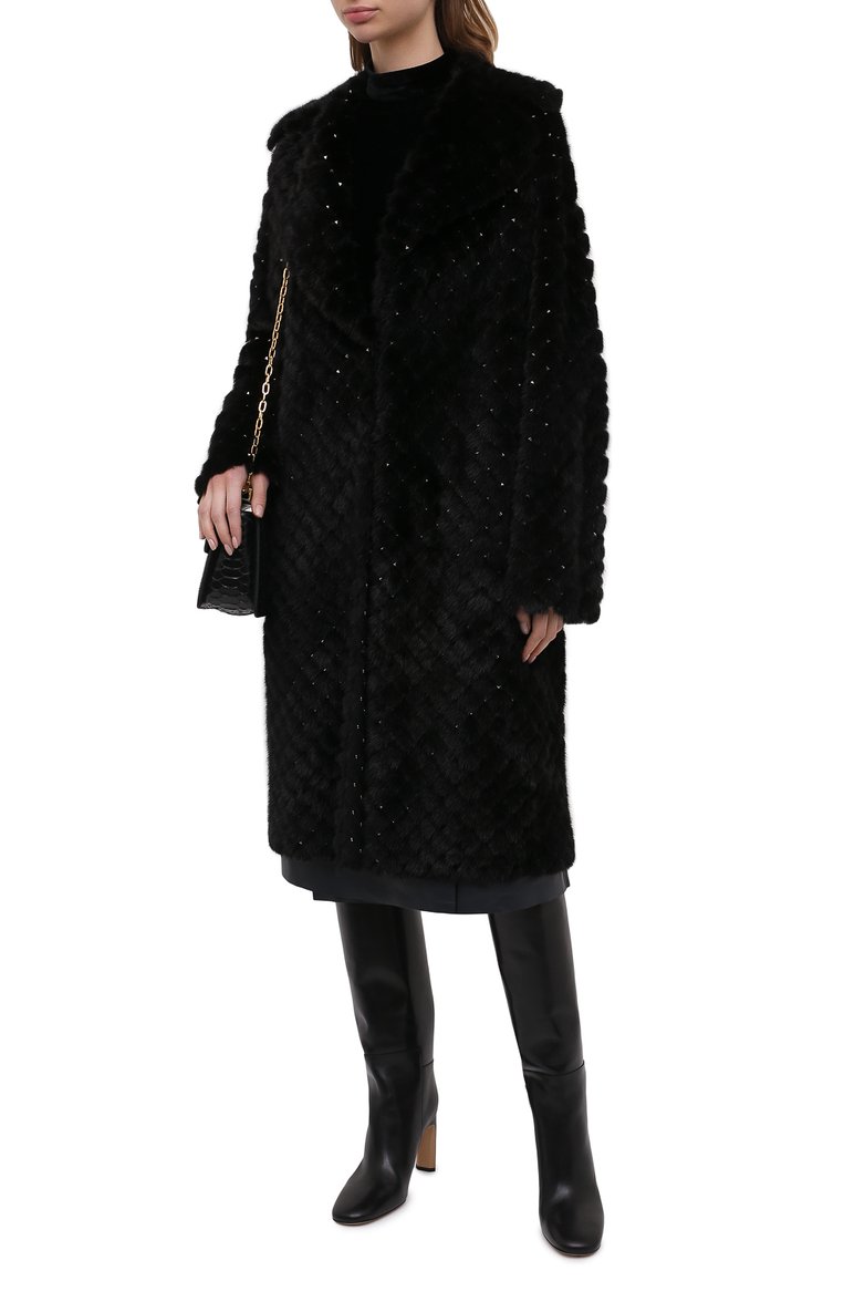 Женская шуба из норки VALENTINO черного цвета, арт. QF3FA5701SF | Фото 2 (Рукава: Длинные; Статус проверки: Проверена категория, Проверено; Длина (верхняя одежда): До колена; Материал внешний: Натуральный мех; Женское Кросс-КТ: Мех; Стили: Классический; Кросс-КТ: Куртка)