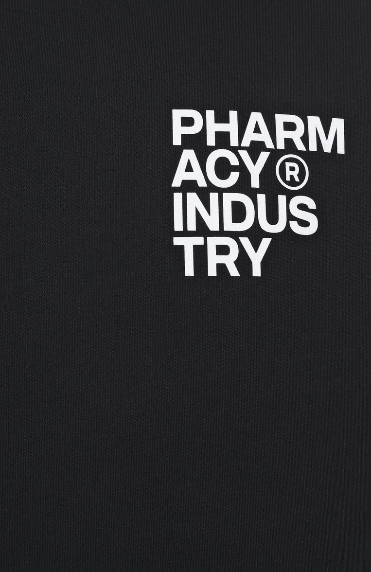 Мужская хлопковая футболка PHARMACY INDUSTRY черного цвета, арт. PHABM00172 | Фото 6 (Длина (для топов): Стандартные; Рукава: Короткие; Материал внешний: Хлопок; Стили: Кэжуэл; Принт: С принтом; Мужское Кросс-КТ: Футболка-одежда; Кр�осс-КТ: Джерси; Автоматизация ТО: Проставлено; Автоматизация состава: Проставлено; Детали: Без декора)