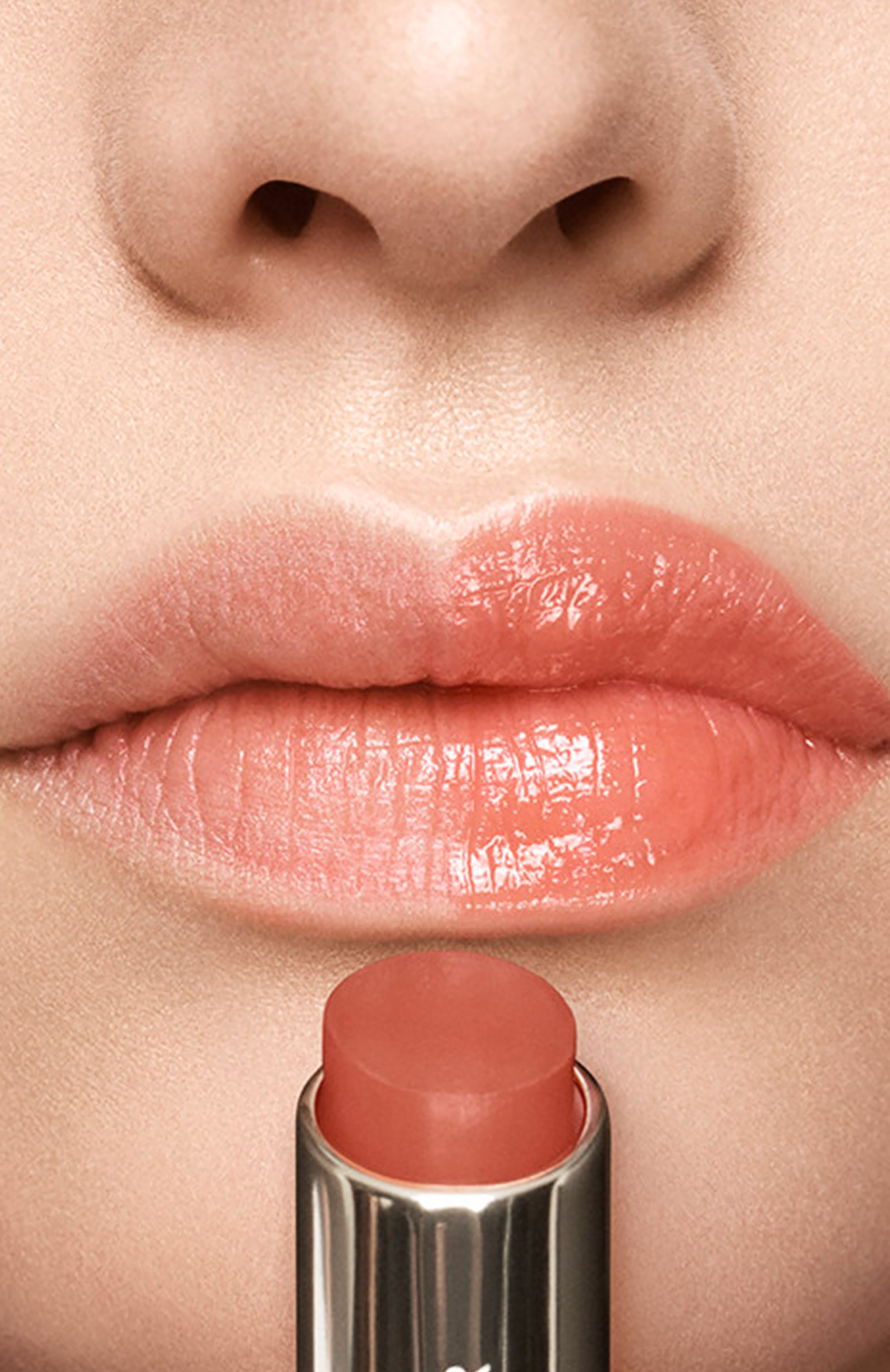 Ухаживающий оттеночный бальзам для губ futurist hydraplump, оттенок 700 bloom cocoon (3,2g) ESTÉE LAUDER, арт. G9FF-01, фото 3