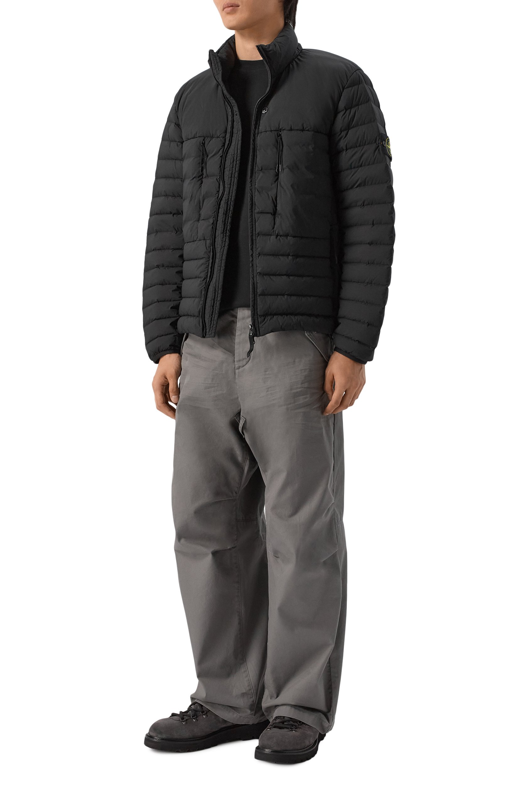Пуховик STONE ISLAND черного цвета по цене 88300 руб., арт. L1S154100106/S0183_001, фото 2 Пуховик STONE ISLAND, арт. L1S154100106/S0183_001, фото 2