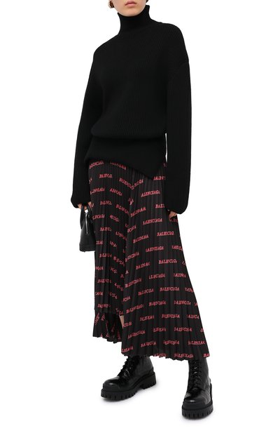 Плиссированная юбка BALENCIAGA черного цвета по цене 168500 руб., арт. 625492/TILR9, фото 2 Плиссированная юбка BALENCIAGA, арт. 625492/TILR9, фото 2