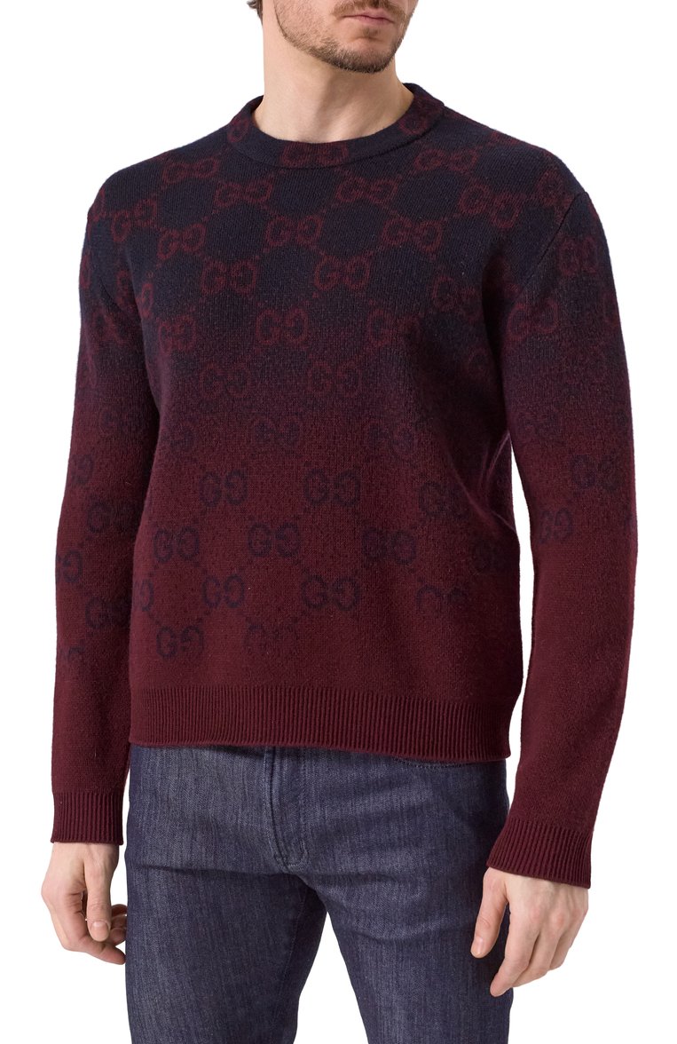 Мужской шерстяной джемпер GUCCI бордового цвета, арт. 788533/XKD42 | Фото 3 (Рукава: Длинные; Материал внешний: Шерсть; Длина (для топов): Стандартные; Мужское Кросс-КТ: Джемперы; Стили: Кэжуэл; Автоматизация ТО: Проставлено; Принт: С принтом; Автоматизация состава: Проставлено; Детали: Без декора)