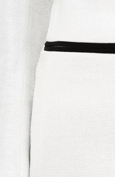 Однотонный приталенный жакет TOM FORD белого цвета по цене 317500 руб., арт. 118GI2480-FAX319, фото 5 Однотонный приталенный жакет TOM FORD, арт. 118GI2480-FAX319, фото 5