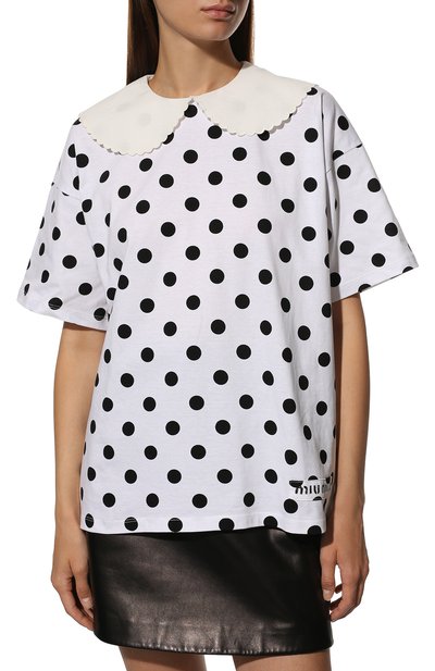 Хлопковая футболка MIU MIU белого цвета по цене 96000 руб., арт. MJN311-1ZF4-F0964, фото 3 Хлопковая футболка MIU MIU, арт. MJN311-1ZF4-F0964, фото 3