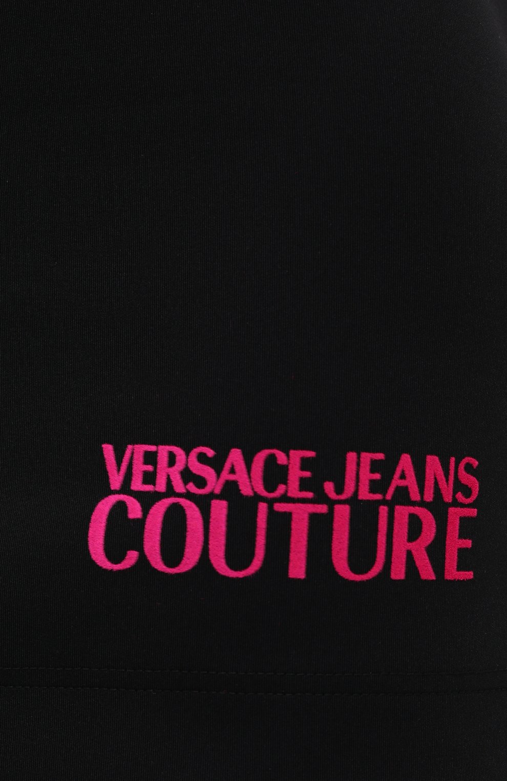 Платье VERSACE JEANS COUTURE черного цвета по цене 25350 руб., арт. D2HZA403-ZDP903 L0G0/13985, фото 5 Платье VERSACE JEANS COUTURE, арт. D2HZA403-ZDP903 L0G0/13985, фото 5