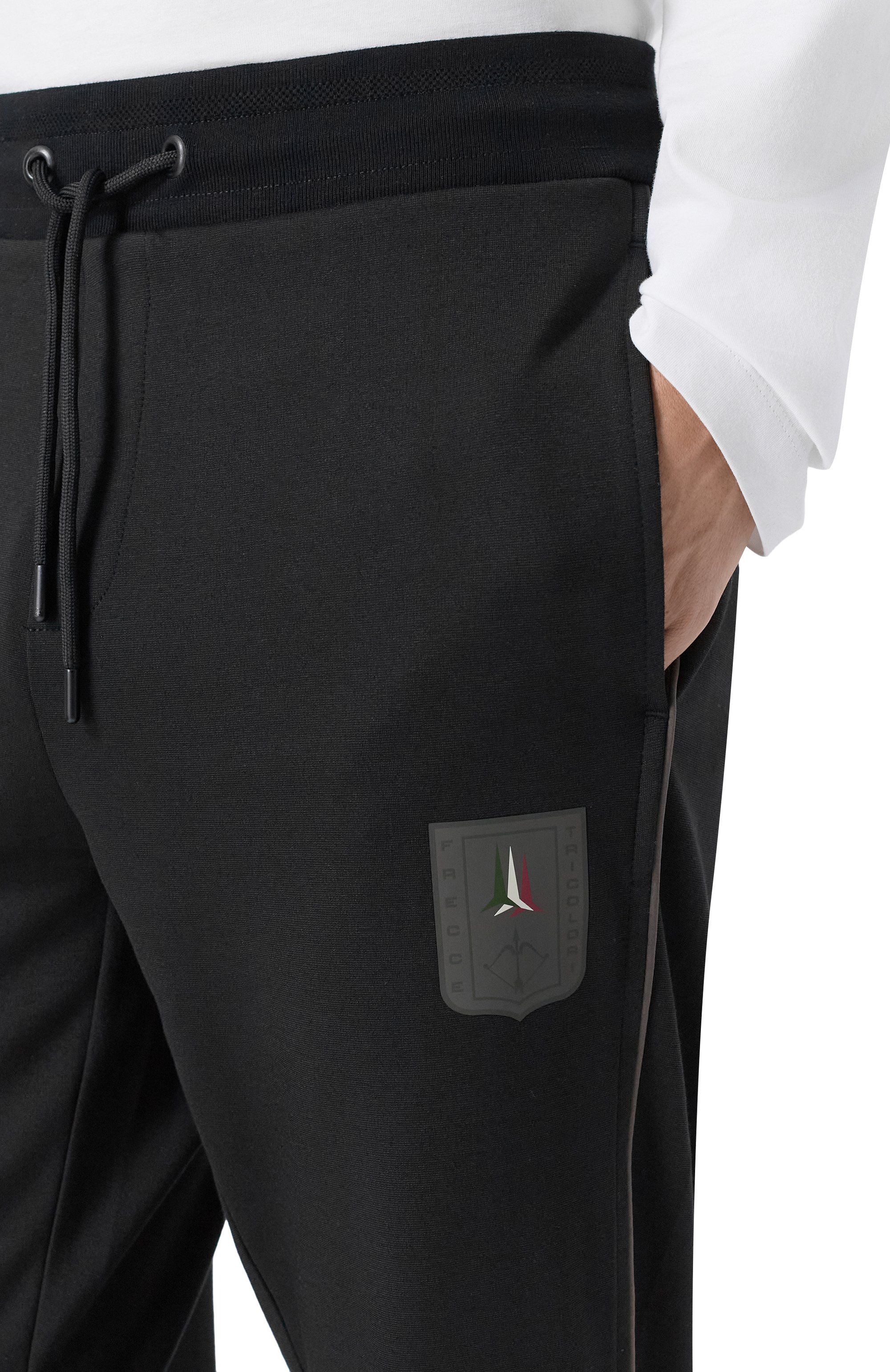 Спортивный костюм из вискозы AERONAUTICA MILITARE черного цвета по цене 45350 руб., арт. TF0101UF00667, фото 6 Спортивный костюм из вискозы AERONAUTICA MILITARE, арт. TF0101UF00667, фото 6