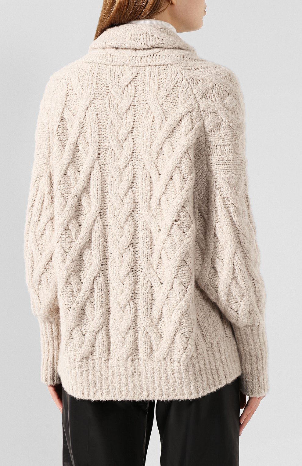 Кашемировый кардиган BRUNELLO CUCINELLI бежевого цвета по цене 426000 руб., арт. M1I391306, фото 4 Кашемировый кардиган BRUNELLO CUCINELLI, арт. M1I391306, фото 4