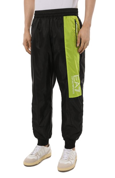 Джоггеры EA7 черного цвета по цене 16900 руб., арт. 3DPP68/PNFHZ, фото 3 Джоггеры EA7, арт. 3DPP68/PNFHZ, фото 3