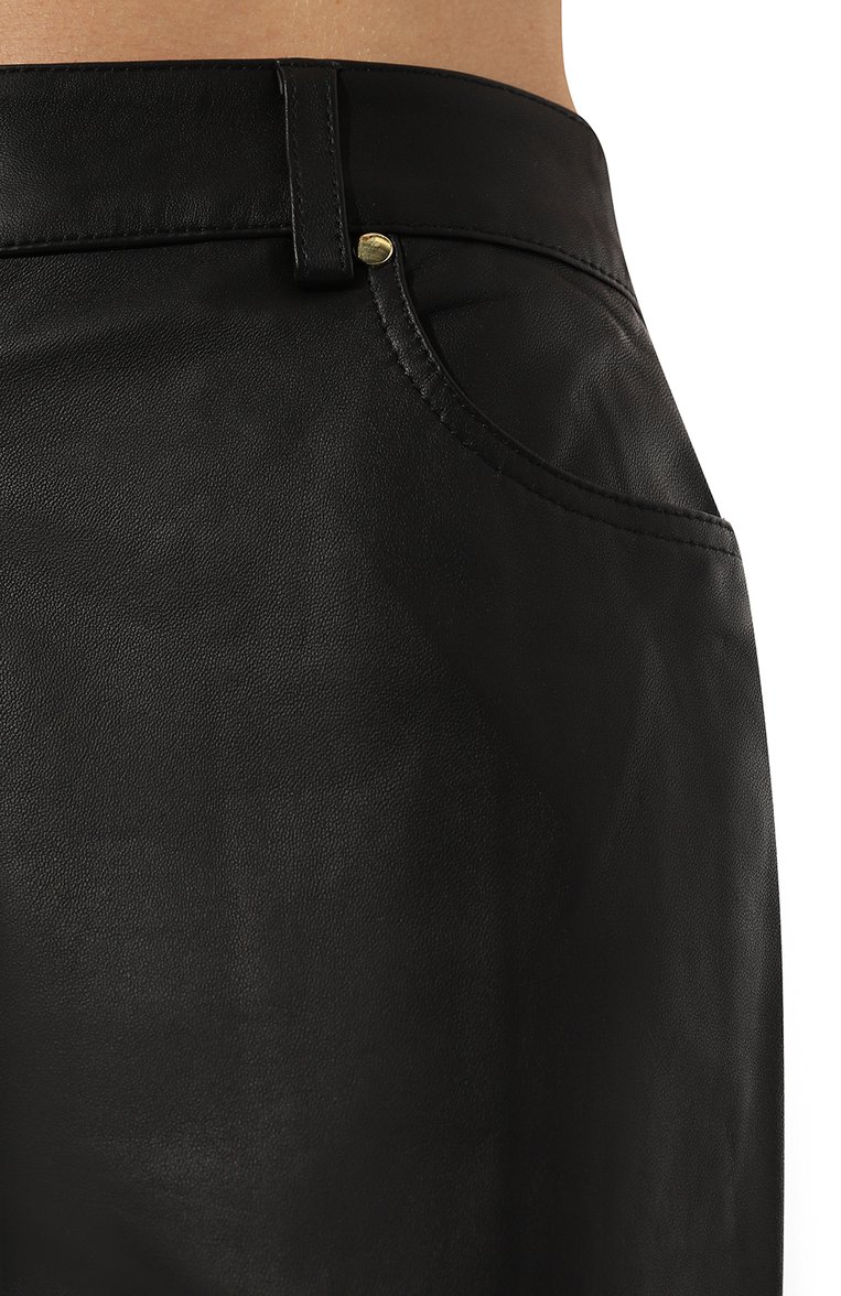 Женские кожаные брюки MAX&MOI черного цвета, арт. E24BECKY | Фото 5 (Длина (брюки, джинсы): Стандартные; Женское Кросс-КТ: Брюки-одежда; Силуэт Ж (брюки и джинсы): Прямые; Материал сплава: Проставлено; Материал внешний: Натуральная кожа; Драгоценные камни: Проставлено; Стили: Кэжуэл)