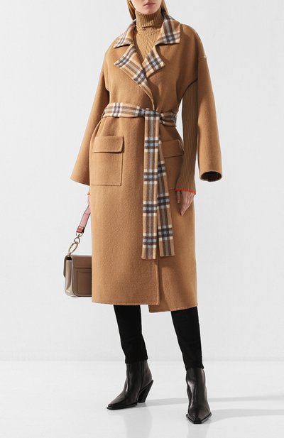 Двустороннее пальто REJINA PYO бежевого цвета по цене 106500 руб., арт. A080/W00L CHECK, фото 2 Двустороннее пальто REJINA PYO, арт. A080/W00L CHECK, фото 2